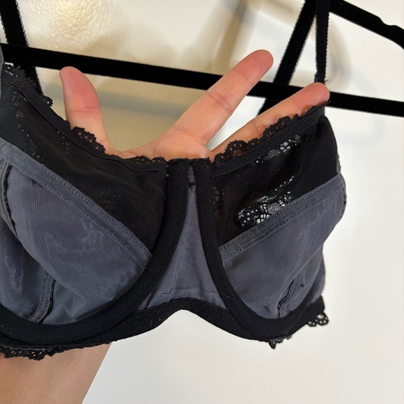 Pour Moi? Black and Gray Lace Trim Underwire Bra - Picture 5 of 16